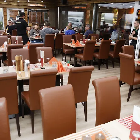 ホテル Restaurant Rodizio Paderborn 2*